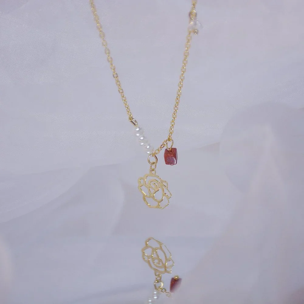 NEW 14K Gold Plated Pearl Camelia Flower Cube Necklace